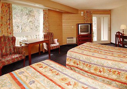 Rodeway Inn Skyland แกตลิงเบิร์ก ห้อง รูปภาพ