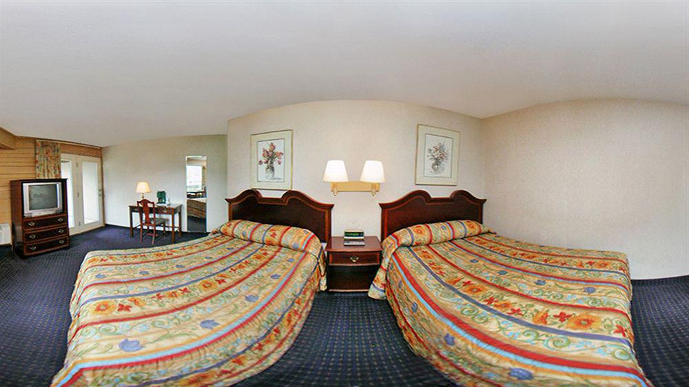 Rodeway Inn Skyland แกตลิงเบิร์ก ภายนอก รูปภาพ
